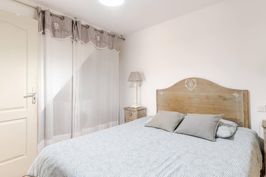 L'ecurie Location Saisonniere Holiday home Tavernes